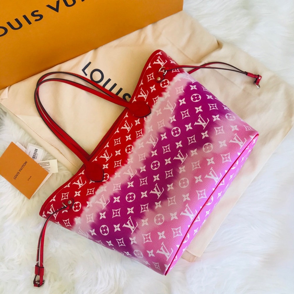 SOLD 🥰 Louis Vuitton ESCALE Neverfull RED - Picture 6 of 16
